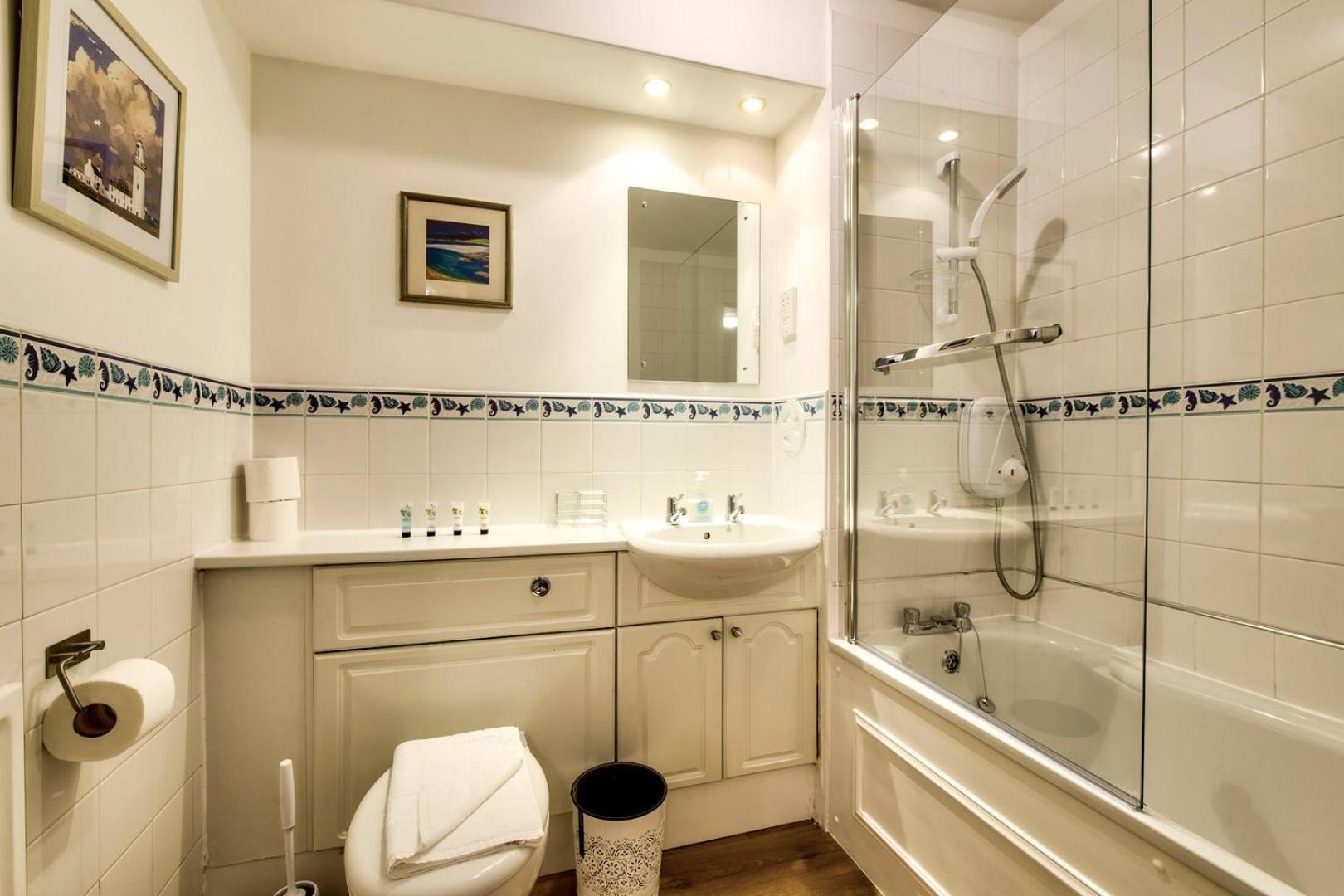 Guestready - Stylish Apt W/ Parking Near EDI Exterior foto